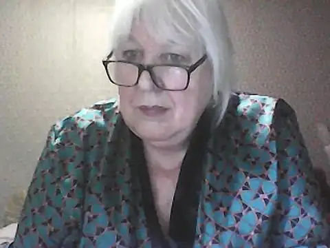 Snapshot of Alexia64231 chatting on March 2, 2026, 11:33 pm Alexia64231 online show from March 2, 2026, 11:33 pm