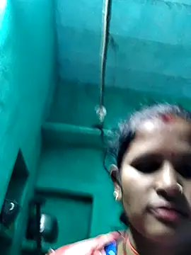 Snapshot of Sanjna_cuty chatting on October 19, 2025, 2:50 pm Sanjna cuty online show from October 19, 2025, 2:50 pm