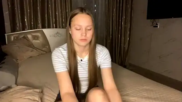 SoSweetGirl online show from October 26, 2025, 12:22 pm