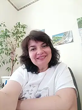 Snapshot of LedyNika chatting on July 1, 2026, 7:54 am LedyNika online show from July 1, 2026, 7:54 am