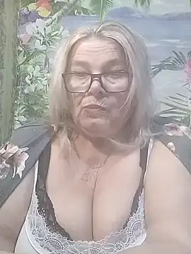 MargaritaSweet51 online show from February 18, 2026, 11:44 pm