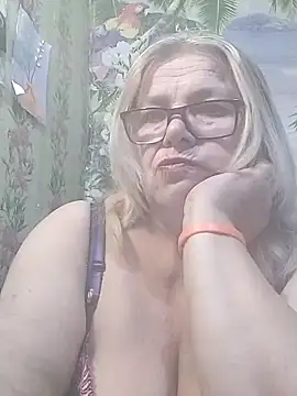 Snapshot of MargaritaSweet51 chatting on April 1, 2026, 4:04 pm MargaritaSweet51 online show from April 1, 2026, 4:04 pm