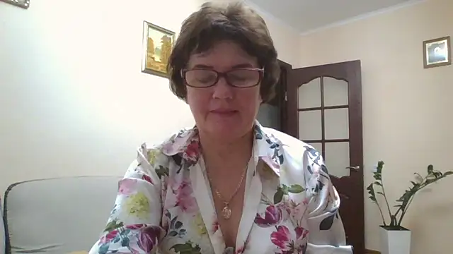Galina56301 online show from October 8, 2025, 5:10 pm