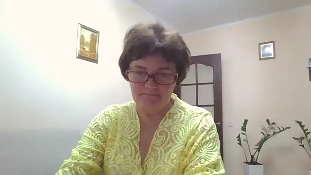 Galina56301 online show from October 23, 2025, 4:06 pm