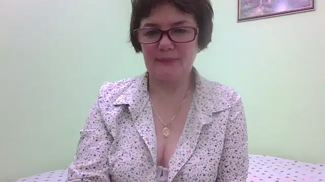 Snapshot of Galina56301 chatting on November 26, 2025, 6:31 pm Galina56301 online show from November 26, 2025, 6:31 pm