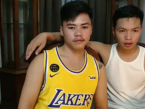 hot emman online show from September 11, 2025, 6:13 am