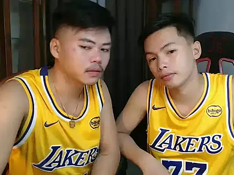 hot emman online show from September 26, 2025, 12:47 am