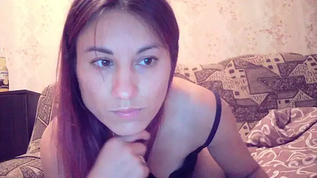 kiss lovely  online show from September 18, 2025, 6:21 pm