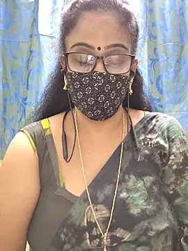 sweet-lotus online show from February 2, 2026, 4:38 pm