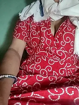 Snapshot of Hotty-Monaa chatting on November 25, 2025, 5:02 pm Hotty-Monaa online show from November 25, 2025, 5:02 pm