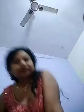 Snapshot of Cute-Janvi20 chatting on October 30, 2025, 9:44 am Cute-Janvi20 online show from October 30, 2025, 9:44 am