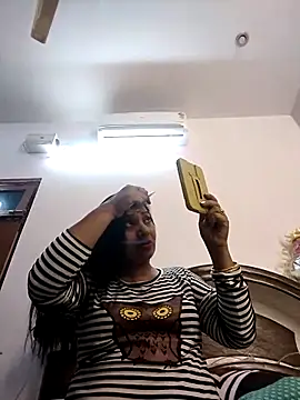 Snapshot of Cute-Janvi20 chatting on December 16, 2025, 9:25 am Cute-Janvi20 online show from December 16, 2025, 9:25 am