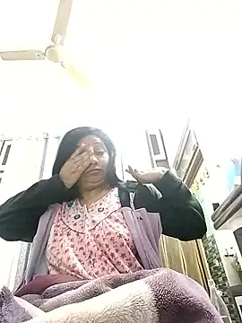 Snapshot of Cute-Janvi20 chatting on January 7, 2026, 5:10 am Cute-Janvi20 online show from January 7, 2026, 5:10 am