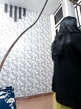 Snapshot of Cute-Janvi20 chatting on February 13, 2026, 5:03 am Cute-Janvi20 online show from February 13, 2026, 5:03 am