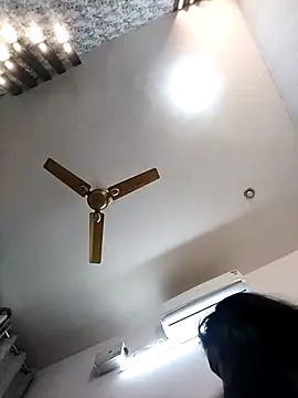 Snapshot of Cute-Janvi20 chatting on February 14, 2026, 5:21 pm Cute-Janvi20 online show from February 14, 2026, 5:21 pm