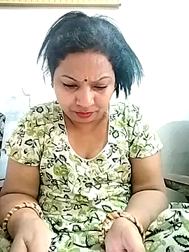 Snapshot of Cute-Janvi20 chatting on April 3, 2026, 7:39 am Cute-Janvi20 online show from April 3, 2026, 7:39 am