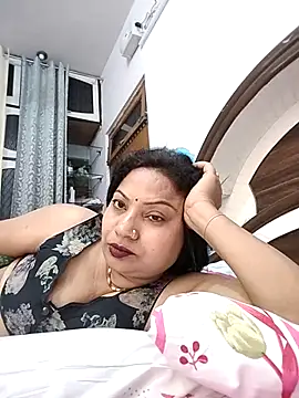 Snapshot of Cute-Janvi20 chatting on April 8, 2026, 6:41 pm Cute-Janvi20 online show from April 8, 2026, 6:41 pm