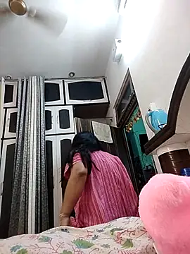 Snapshot of Cute-Janvi20 chatting on April 10, 2026, 9:25 am Cute-Janvi20 online show from April 10, 2026, 9:25 am