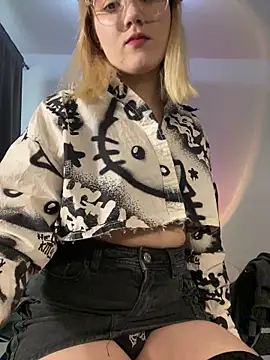 Cherry   Blossom online show from December 1, 2025, 9:14 am