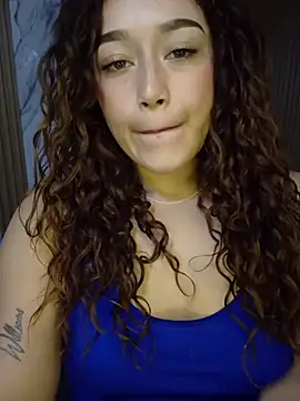 Snapshot of LilithAmber11 chatting on December 5, 2025, 1:25 am LilithAmber11 online show from December 5, 2025, 1:25 am