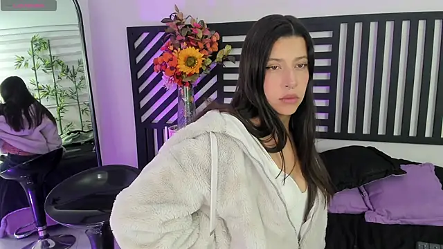 Aria sweetling online show from October 20, 2025, 12:27 pm