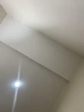 Snapshot of vikysexy283 chatting on December 3, 2025, 2:52 am vikysexy283 online show from December 3, 2025, 2:52 am