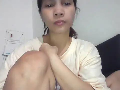 ivyloving4you online show from October 19, 2025, 5:46 pm