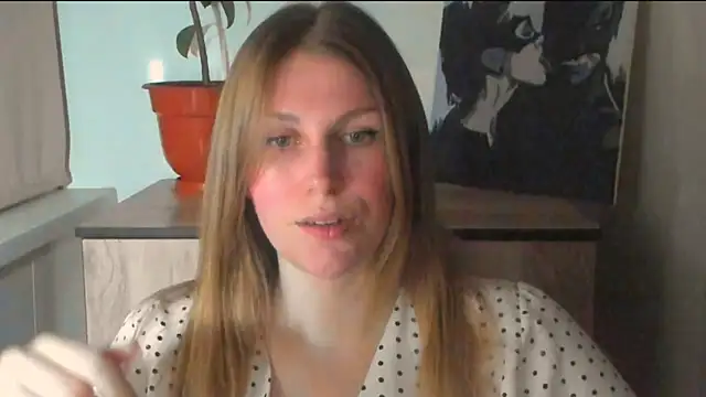 Snapshot of JuliaMuuun chatting on March 26, 2026, 6:46 pm JuliaMuuun online show from March 26, 2026, 6:46 pm