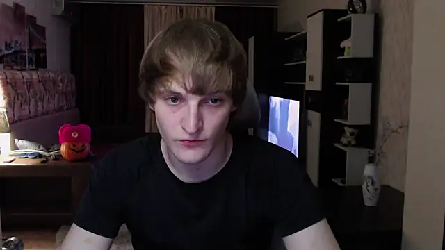 Playersuperstar online show from November 11, 2025, 7:36 pm