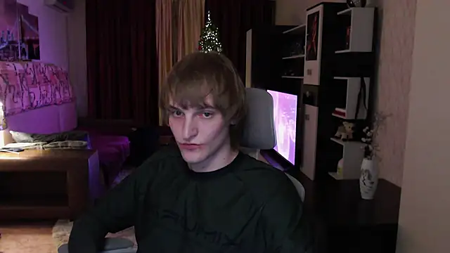 Playersuperstar online show from January 18, 2026, 5:39 pm