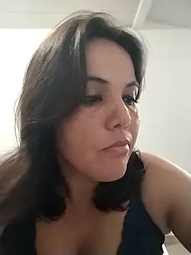 Snapshot of Bellapotencia1985 chatting on November 1, 2025, 9:44 am Bellapotencia1985 online show from November 1, 2025, 9:44 am