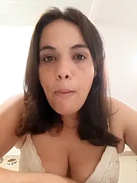 Snapshot of Bellapotencia1985 chatting on December 14, 2025, 9:25 am Bellapotencia1985 online show from December 14, 2025, 9:25 am