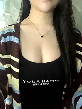 Lyly11 online show from November 14, 2025, 2:21 am