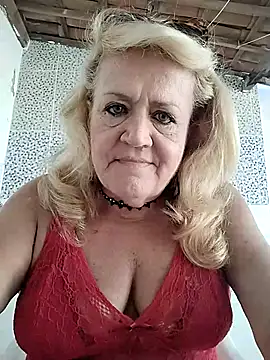 Belladama61 online show from November 29, 2025, 5:38 pm