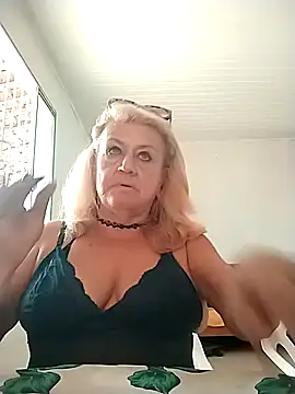 Belladama61 online show from March 30, 2026, 12:06 pm