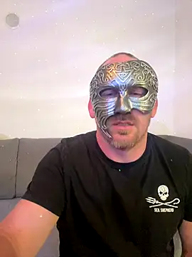 Snapshot of Celin_Luca210 chatting on September 10, 2025, 6:19 pm Celin Luca210 online show from September 10, 2025, 6:19 pm