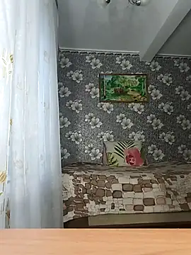 AliceGold5231 online show from October 27, 2025, 6:39 am