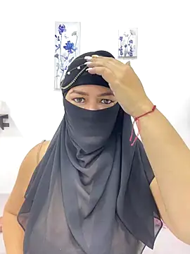 Snapshot of Amyraa_ chatting on December 1, 2025, 3:33 am Amyraa online show from December 1, 2025, 3:33 am