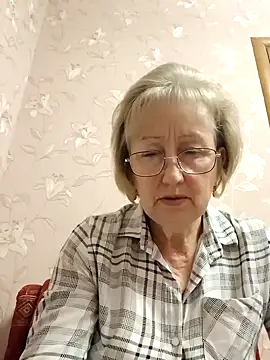 AlikaSwan5821 online show from November 22, 2025, 5:45 pm