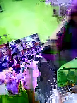 Snapshot of bagasFreedom chatting on March 6, 2026, 7:10 pm bagasFreedom online show from March 6, 2026, 7:10 pm