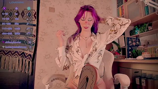 MiSeki online show from April 10, 2026, 3:23 am