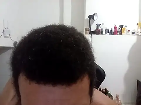 moreno25centimetro online show from October 7, 2025, 8:22 am