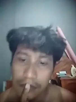 ian  123 online show from September 29, 2025, 10:47 pm