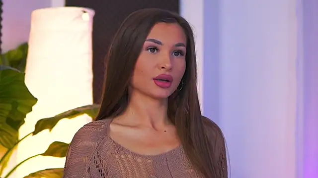 Snapshot of KyssaraPlay chatting on October 14, 2025, 6:31 pm KyssaraPlay online show from October 14, 2025, 6:31 pm