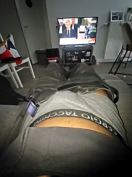 Syto772 online show from September 25, 2025, 11:58 am