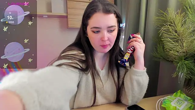 Snapshot of Alice_next_door chatting on January 12, 2026, 1:38 pm Alice next door online show from January 12, 2026, 1:38 pm