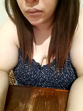 Madam-bezoul- online show from February 10, 2026, 3:32 am