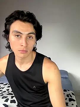 AlexanderHall online show from September 11, 2025, 9:26 pm