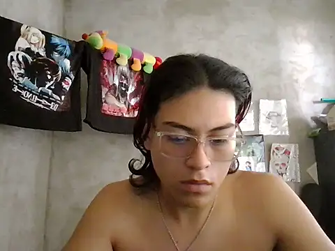 dirty model online show from May 26, 2026, 2:46 pm