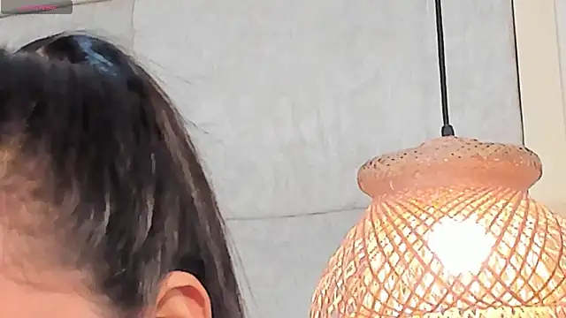 Snapshot of VioletHilton chatting on November 27, 2025, 8:00 pm VioletHilton online show from November 27, 2025, 8:00 pm